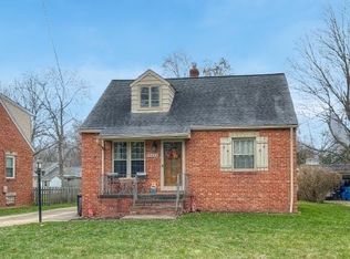 22605 Macbeth Ave, Fairview Park, OH 44126