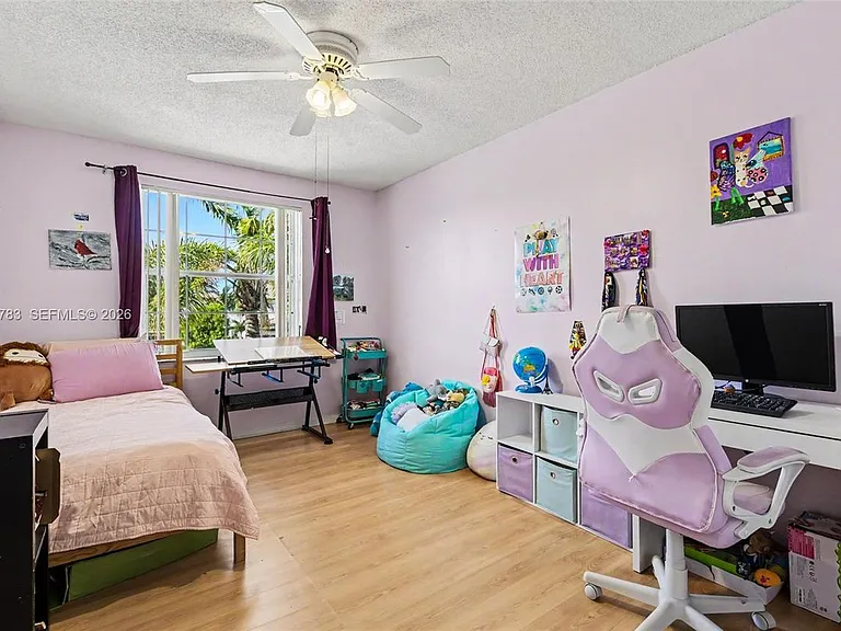 17367 SW 20th Ct #17367 — Photo 23
