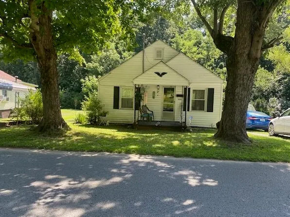 228 N Cherry St, Greenville, KY 42345
