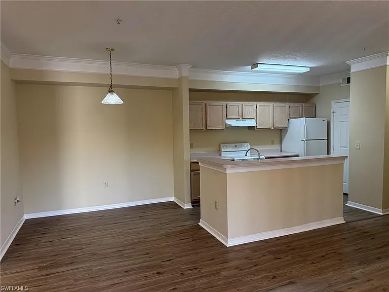 11530 Villa Grand #1109 — Photo 3