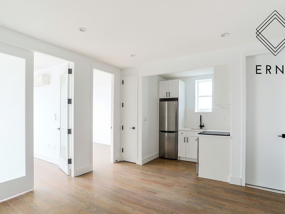 1st image of 278 E 32nd St #3D