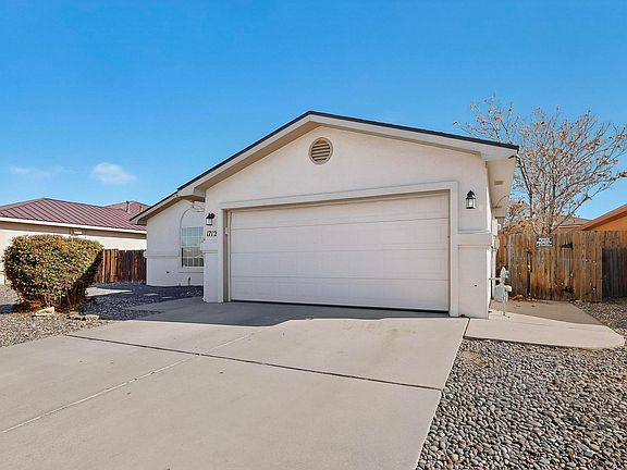 5th image of 1712 Tierra Del Oso Dr NW