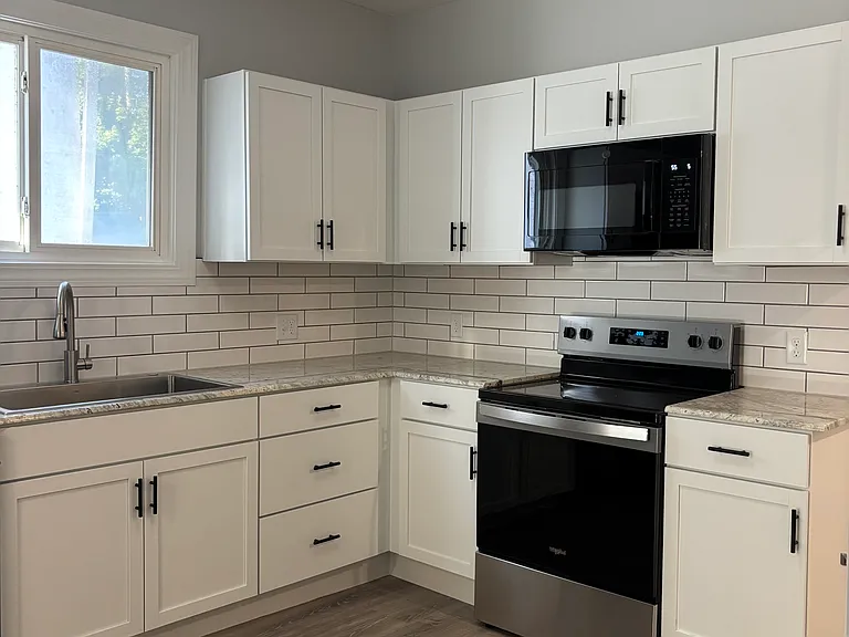 239 West Ave #1 — Photo 8