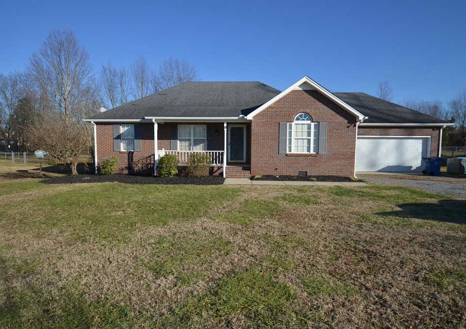 2nd image of 207 Johnny Ruth Ct
