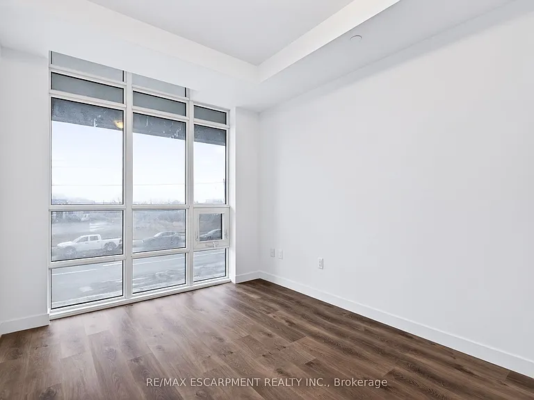 461 Green Rd #220 — Photo 25