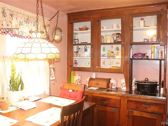 3rd image of 35 Loxley Rd