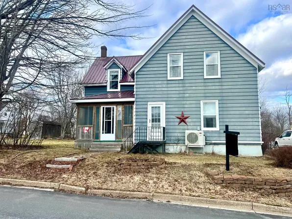 1948 Dufferin St, Westville, NS B0K 2A0