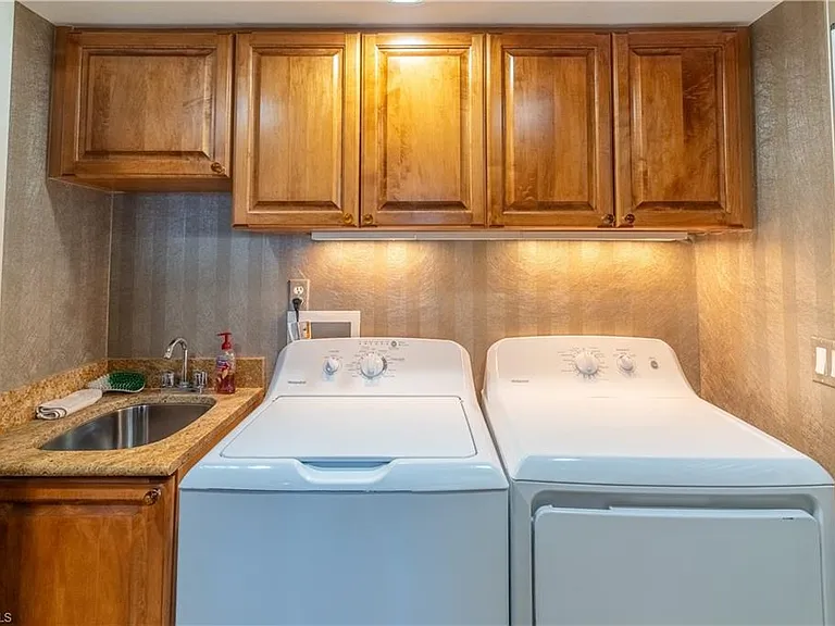 10701 Gulf Shore Dr #1002 — Photo 26