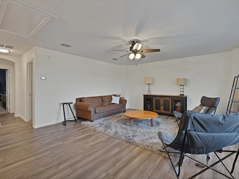 1708 Kittyhawk Dr — Photo 25