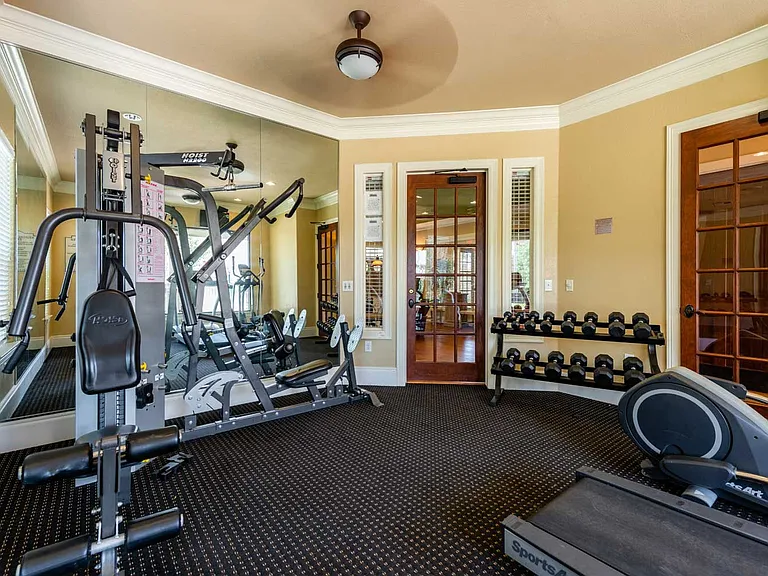 Plantation Apartments — Photo 43