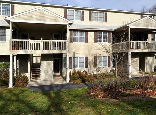 1st image of 21 Trellis Dr