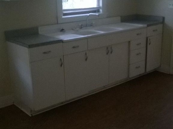 4th image of 4407 Southern Pkwy APT 2