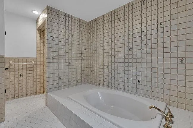 180 Hartshorne Rd — Photo 48