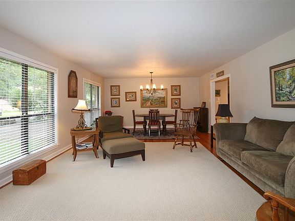 5th image of 1510 Rodessa Dr