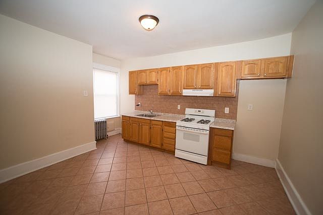 1st image of 222 Chancellor Ave APT 307