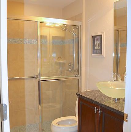 !st flr guest bathroom