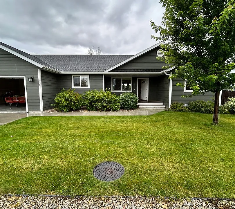 105 Centurion St
