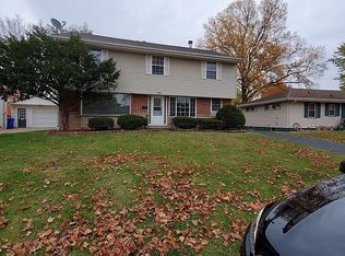 100 Colorado Dr, Decatur, IL 62526