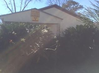 1015 W 44th St, Savannah, GA 31405