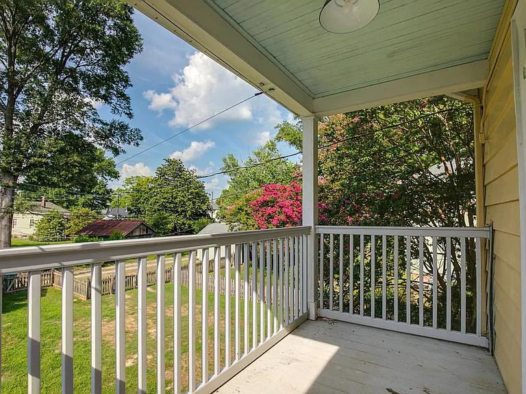 1312 Avondale Ave — Photo 53