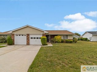 809 Sewell Rd #B, Monroe Township, NJ 08831