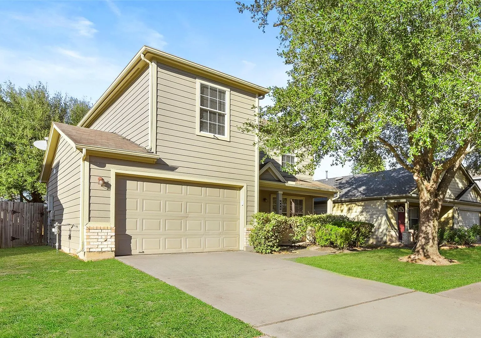 822 Grand Plains, Houston TX 77090 -- Ask about our No Cash Security Deposit Option — Photo 3