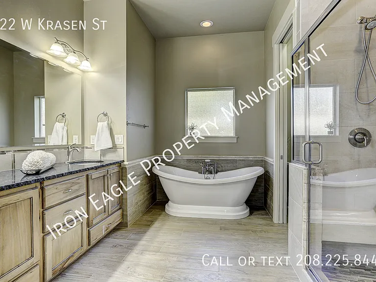 822 W Krasen St — Photo 31
