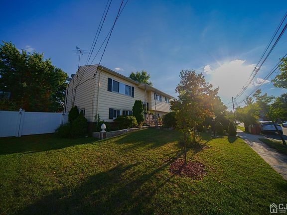 2nd image of 7 Stima Ave