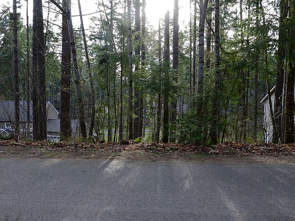 5th image of 18017 Upland Dr SE