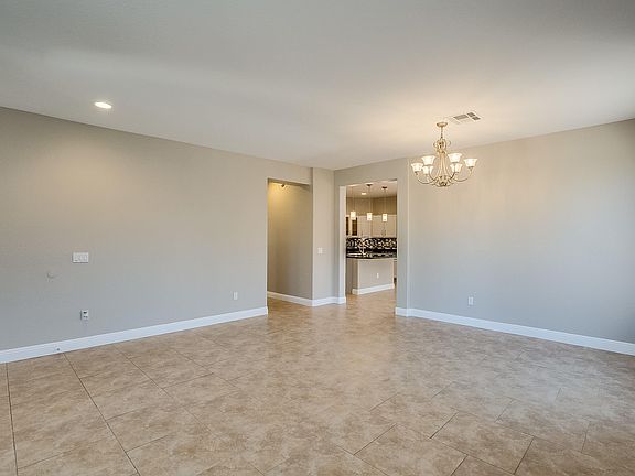 4th image of 8135 W Joedad Ter