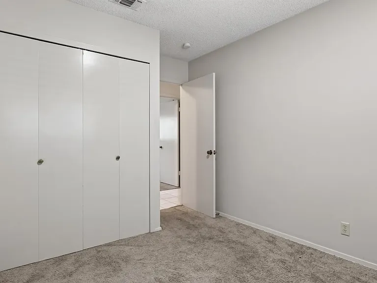 143 Forrest Trl — Photo 12