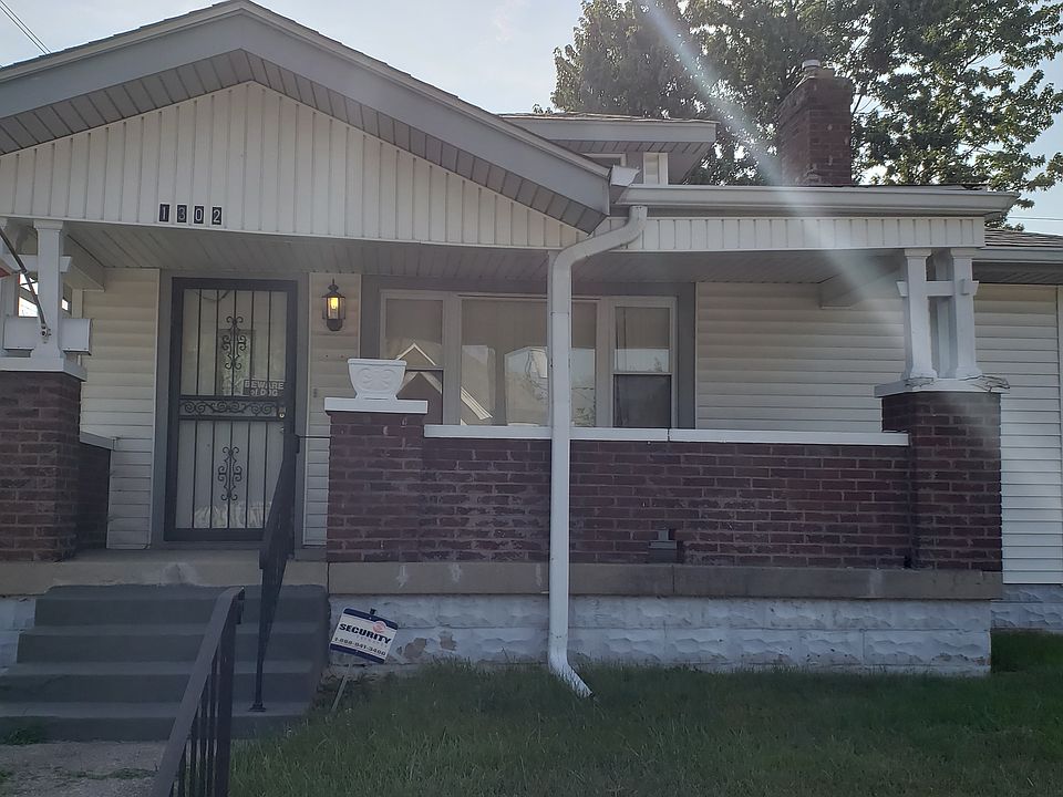 1st image of 1302 N Euclid Ave