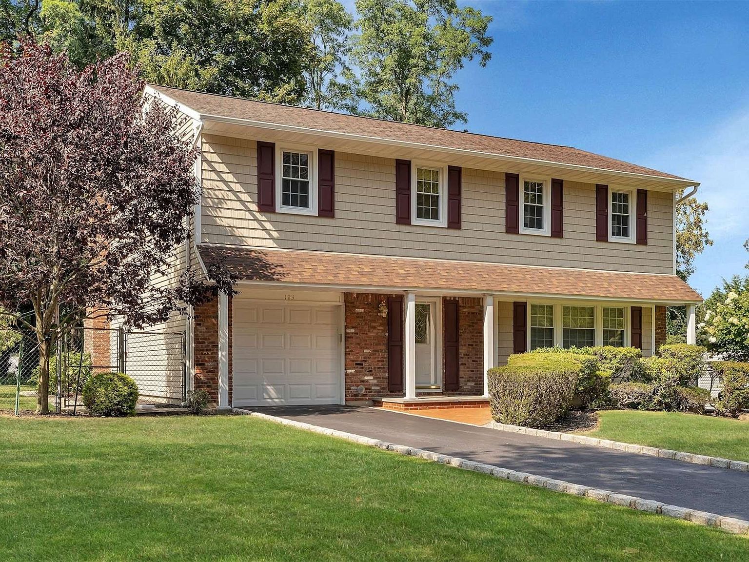 123 Boxwood Drive, Kings Park, NY 11754 Zillow