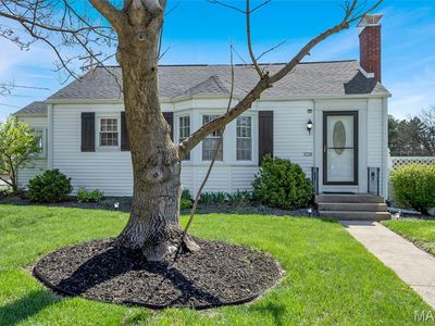 328 W Legion Ave, Columbia, IL, 62236