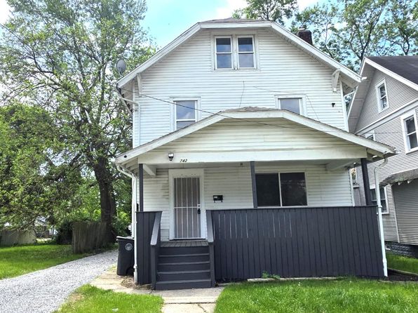742 Excelsior Ave