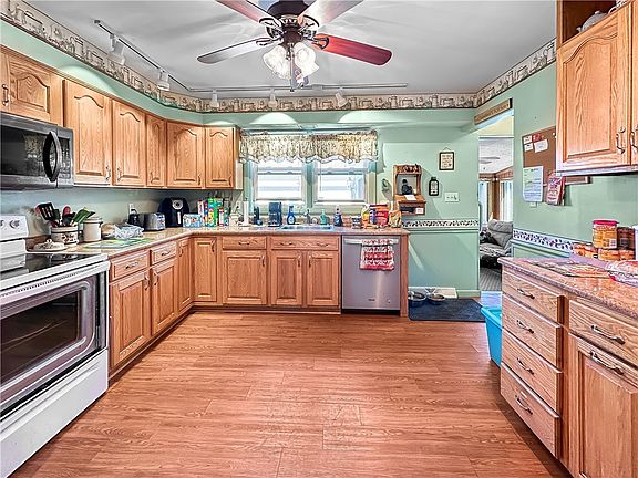 3rd image of 2508 W 34th St