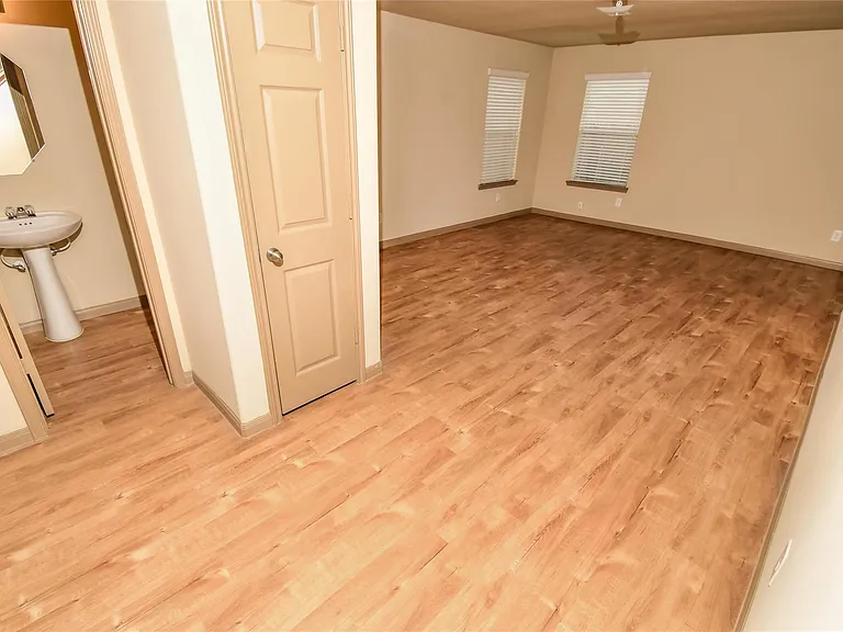 21519 S Werrington Way — Photo 8