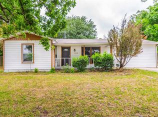 1008 Dunaway Ln, Azle, TX 76020