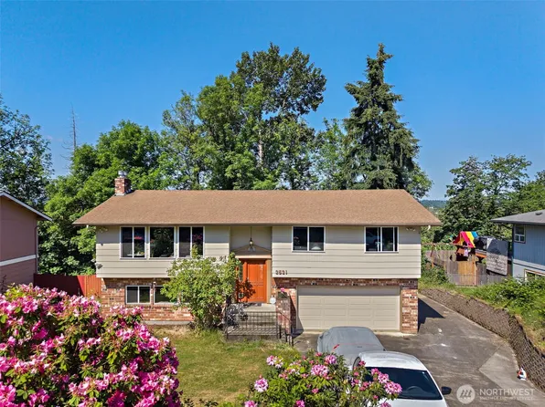 2521 Talbot Crest Drive S, Renton, WA 98055