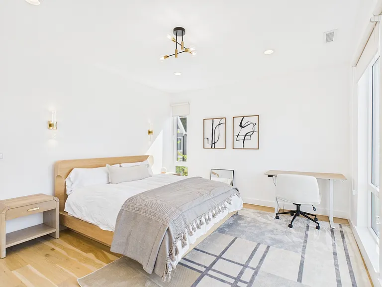 904 Quinnipiac Ave — Photo 14