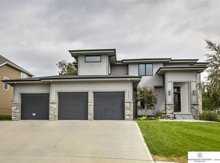 20002 Maple St, Gretna, NE 68028