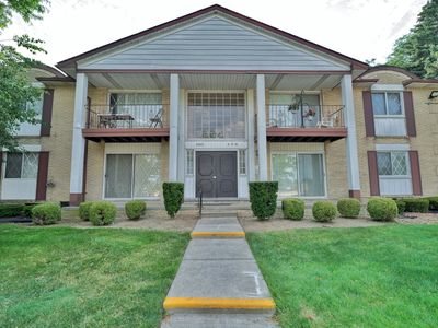 29313 Hayes Rd #38, Warren, MI, 48088