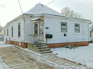 2937 Lyon St, Des Moines, IA 50317