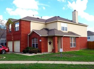 10400 Lake Bend Trl, Hurst, TX 76053