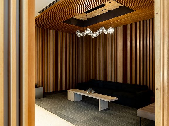 2nd image of 53 Park Pl #18T