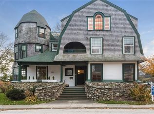 20 Rodman St APT 4, Narragansett, RI 02882