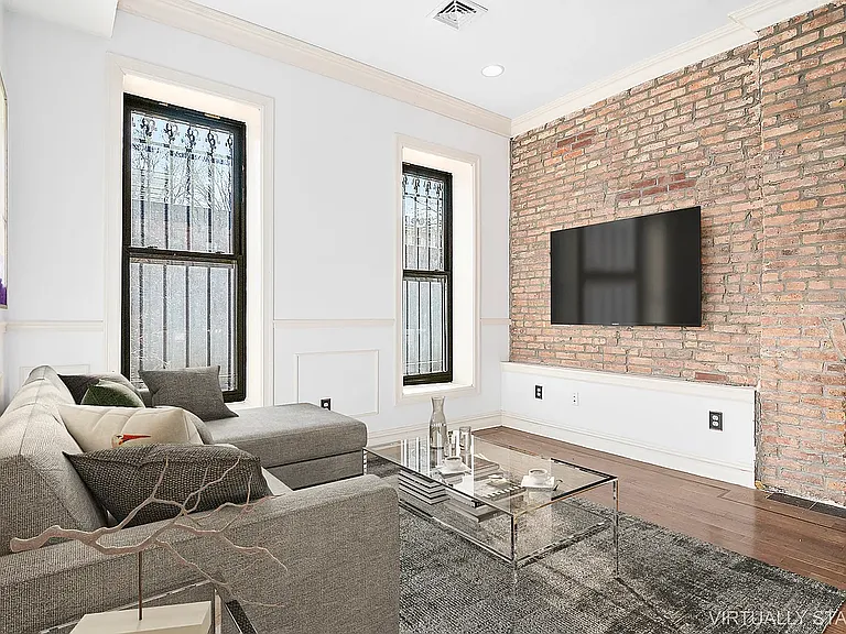 829 Putnam Ave #2 — Photo 1