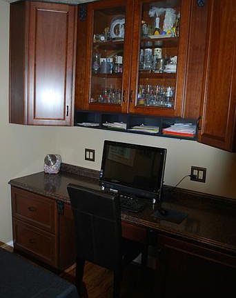 5th image of 7712 Gunston Dr