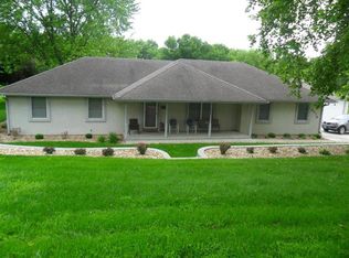 5514 S 22nd St, Saint Joseph, MO 64503