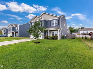 1058 Raccoon Ln, Piney Flats, TN 37686